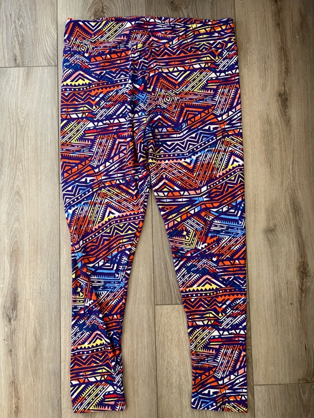 LULAROE Electric Maze Leggings EUC